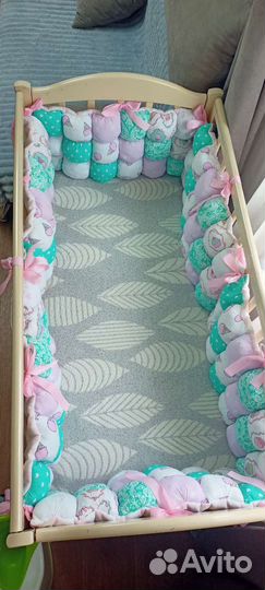 Бортики в кроватку новые