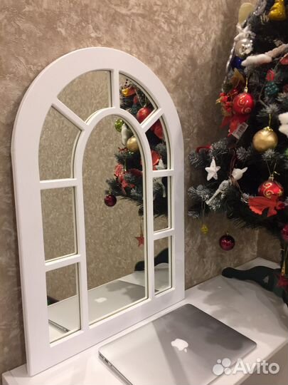 Зеркало настенное