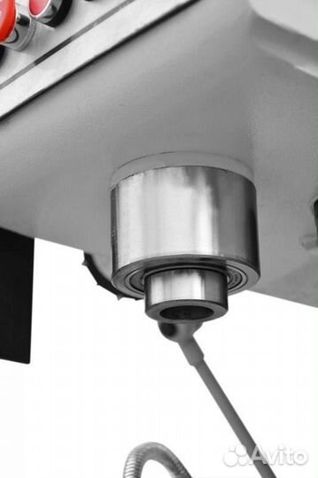 Вертикальный сверлильный станок с коробчатой стойкой cormak Z5125A