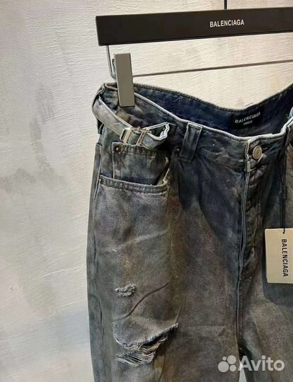 Джинсы Balenciaga distressed buggy 24SS