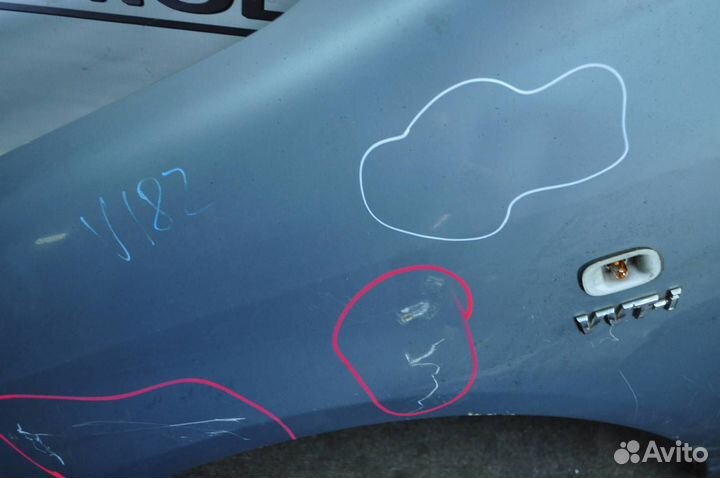 Крыло переднее левое toyota corolla ZZE120