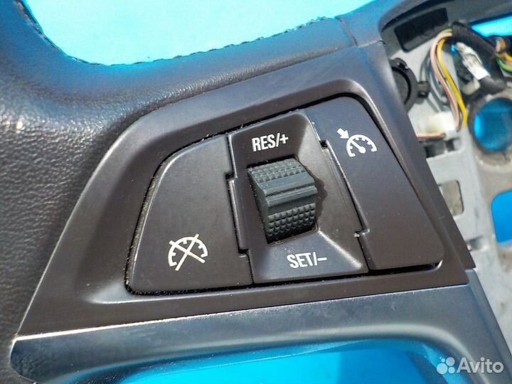 Рулевое колесо (руль) opel Meriva B 2010-2018