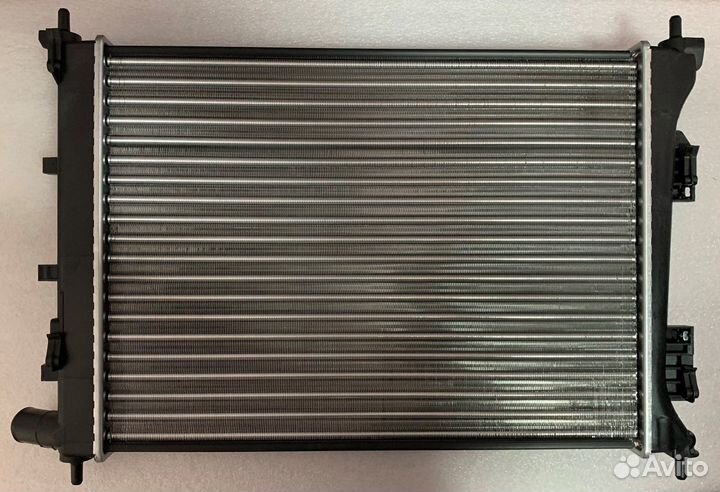 Радиатор hyundai solaris / KIA RIO III 11