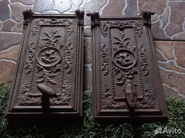 Дверка печная, чугунная