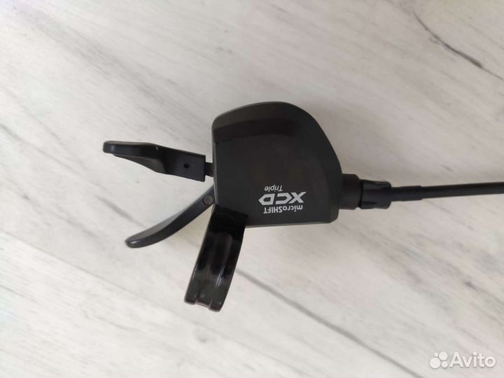 Манетка(шифтер) microshift XCD triple