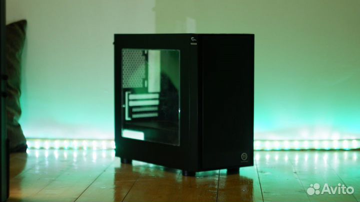 Игровой корпус для пк Thermaltake Versa H17 window