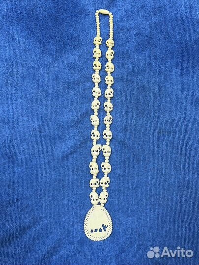 Бусы. Слоны. Кость