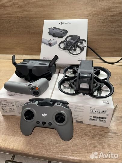 Dji avata pro view combo + dji fpv controller 2