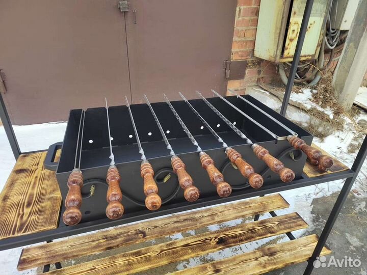 Мангал с крышей. (Шампура в подарок)