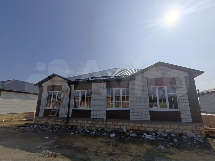 Коттедж 104,8 м² на участке 3 сот.