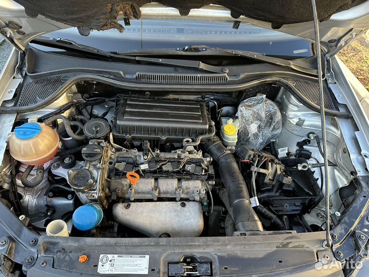 Volkswagen Polo 1.6 МТ, 2010, 177 000 км