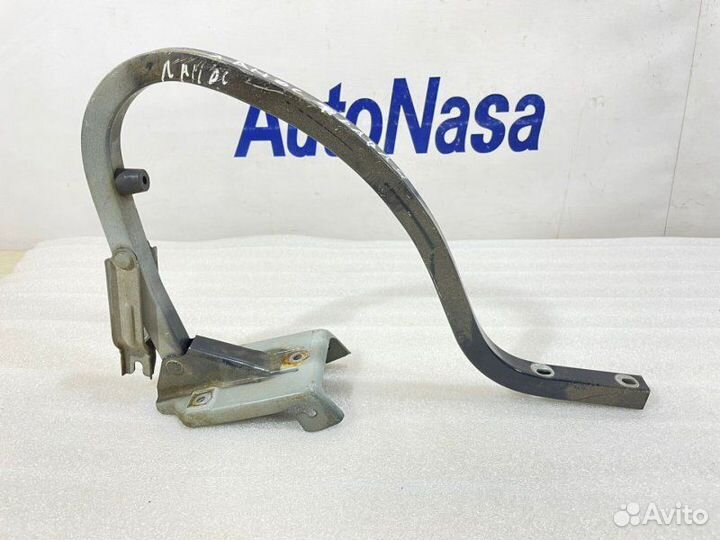 Петля крышки багажника правая Chevrolet Lanos