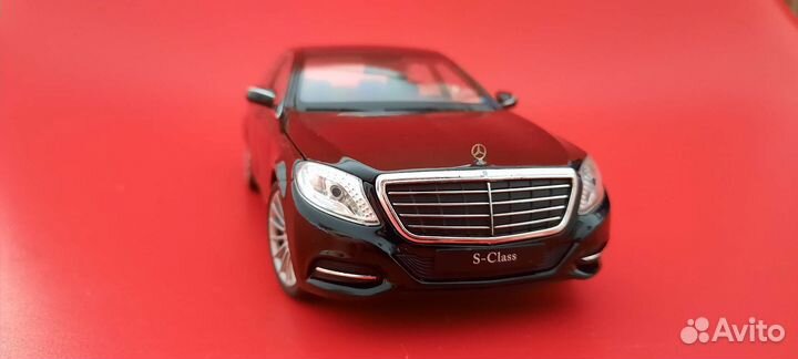 Модель Mercedes 1/24