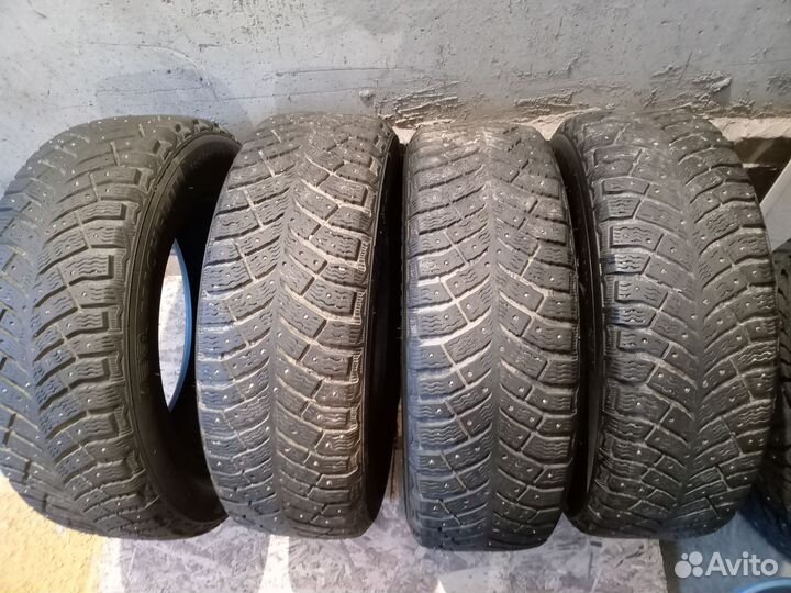 Michelin Agilis X-Ice North 185/65 R15