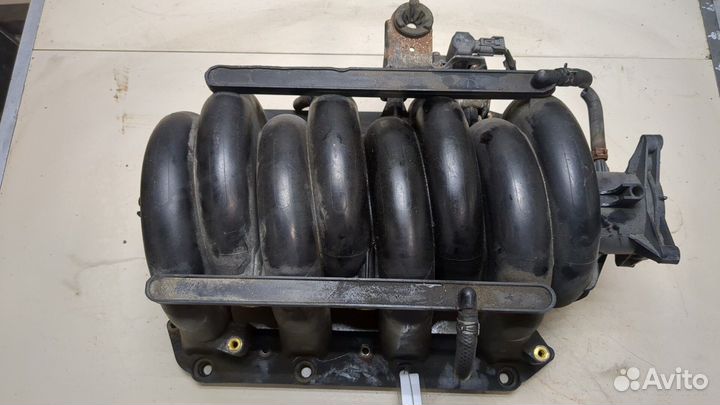 Коллектор впускной Infiniti QX56, 2004