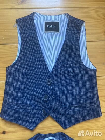 Пиджак + жилет + рубашка р 110-116