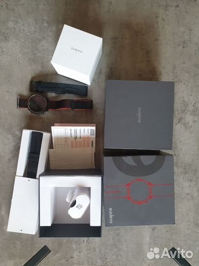 Suunto 9 barored with Gift Box