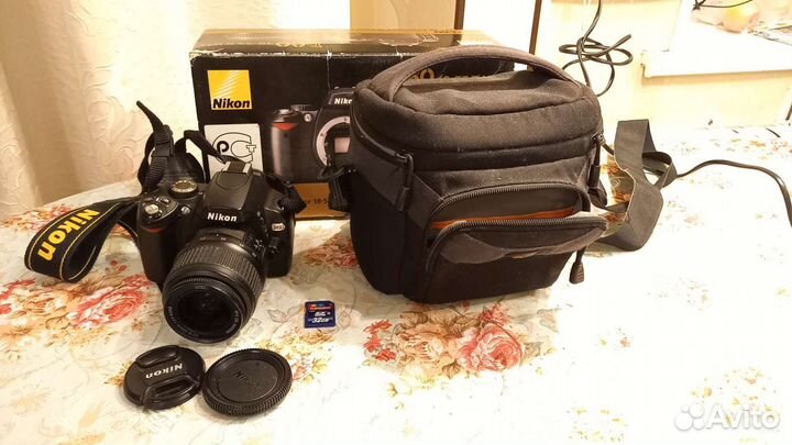 Зеркальный фотоаппарат Nikon D60