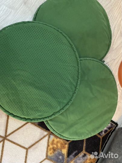 Подстилки для стульев
