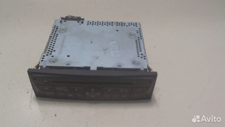 Магнитола Renault Clio, 2010