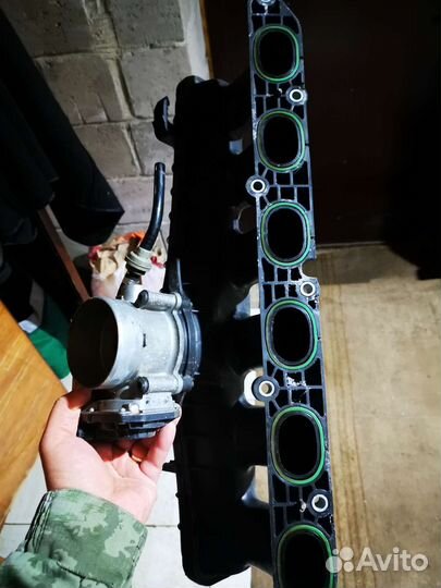 Впускной коллектор Volvo xc 70