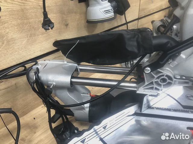 Пила торцовочная 2500Вт с Протяжкой