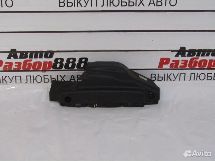 Накладка двигателя Bmw X5 E70 M57D30 2009