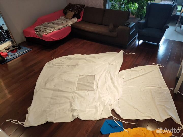 Палатка,запаска,другое на прицеп Скиф