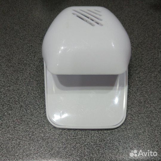 Аппарат для сушки лака ногтей на батарейках