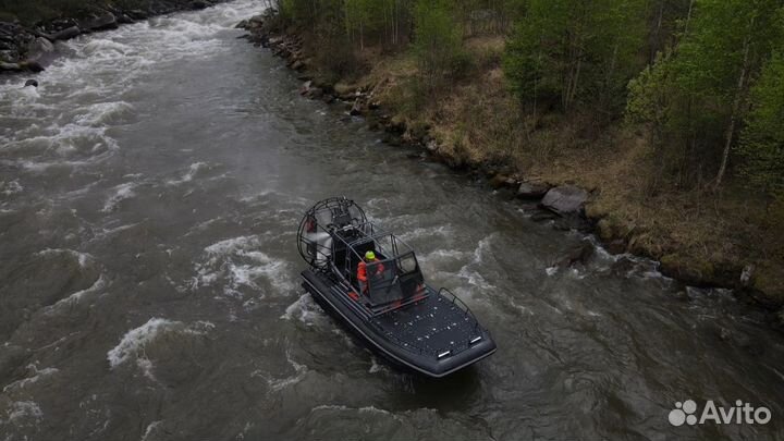 Аэролодка SibEX Читер 250 л.с Турбо R20 + прицеп