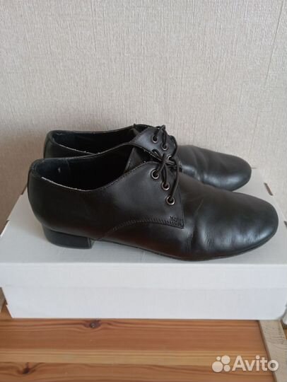 Туфли для бальных танцев на мальчика 23