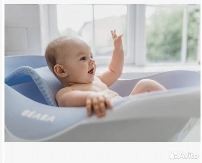 Детская ванночка для купания с подставкой