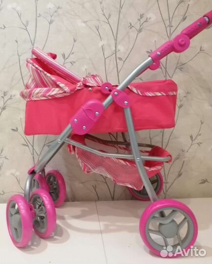 Коляска, кроватка, игрушечная гладильная доска