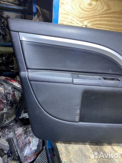 Обшивка передней левой двери Ford Mondeo 3 79093