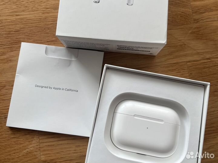 Кейс от airpods pro with MagSafe