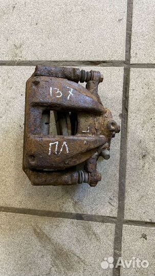 Суппорт тормозной honda cr-v 3 2.0