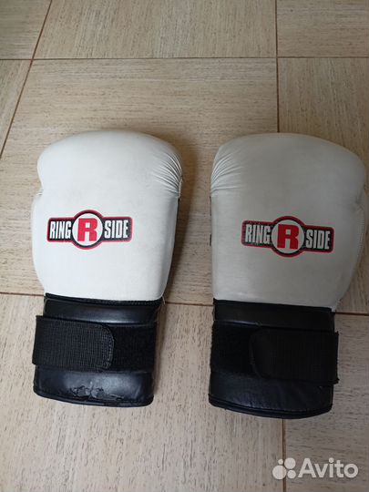Боксерские перчатки 16