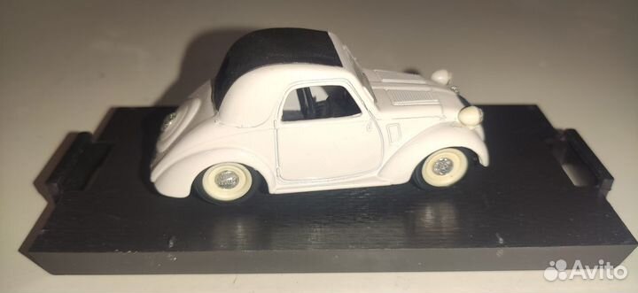 Simca 5 HP13 1936 от brumm 1:43