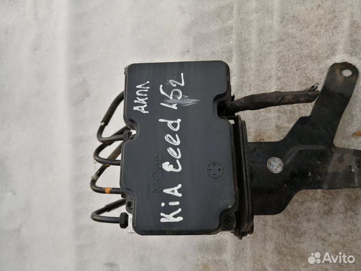 Блок ABS Киа Сид 2 1.6 АКПП