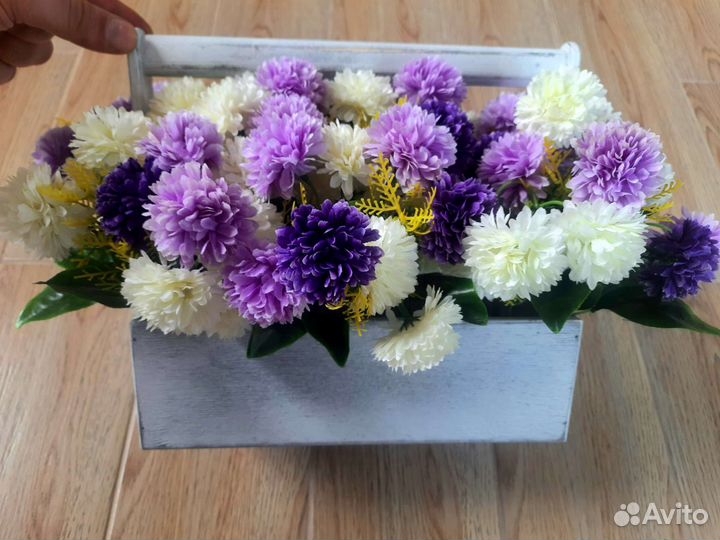 Искусственные цветы, корзина цветов, ящик цветы