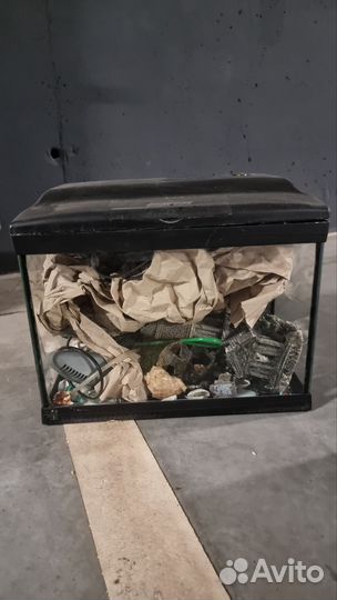 Аквариум со всеми штуками. 25л