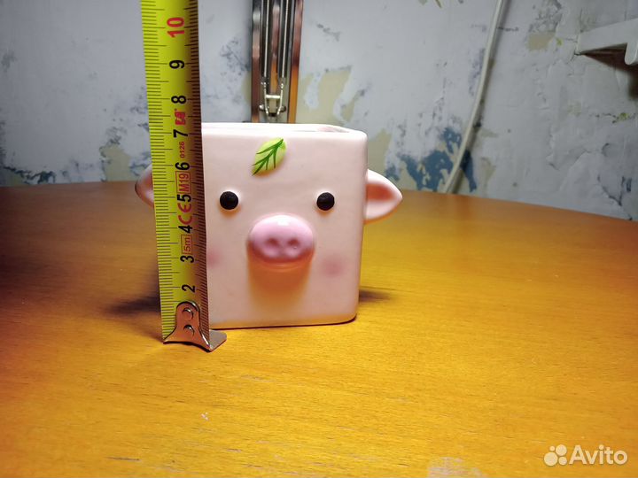Кашпо хрюша