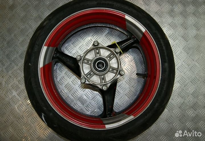 Колесо заднее (диск задний) Honda CBR954RR Firebla