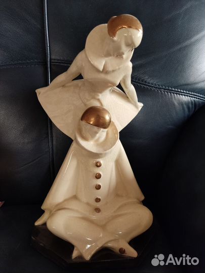 Фаянс-Ар-Деко-Арлекин-37см, Европа