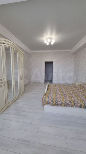2-к. квартира, 85 м², 4/6 эт.
