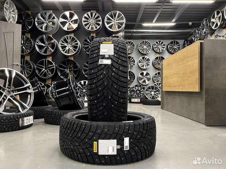 Pirelli Scorpion Ice Zero 2 255/45 R20 105H