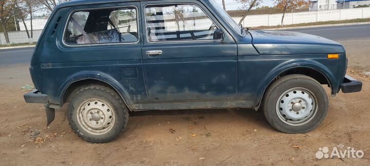 LADA 4x4 (Нива) 1.7 МТ, 2002, 265 000 км