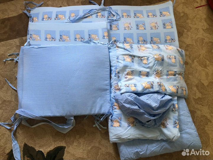 Бортик в детскую кроватку