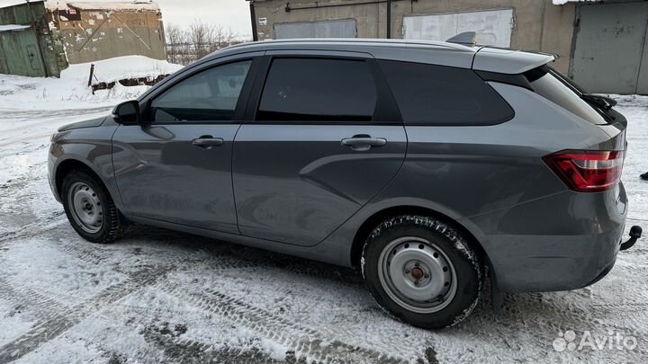 LADA Vesta 1.6 МТ, 2019, 130 000 км