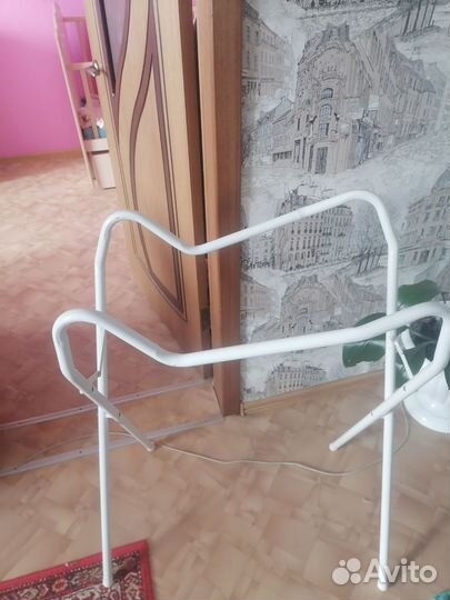 Подставка под детскую ванночку